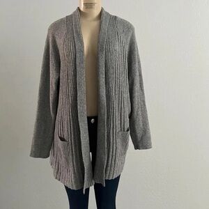 Croft and Barrow Cardigan